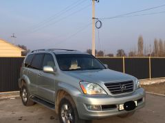 Photo of the vehicle Lexus GX