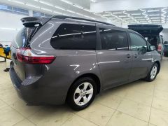 Сүрөт унаа Toyota Sienna