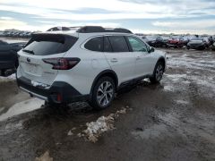 Photo of the vehicle Subaru Outback