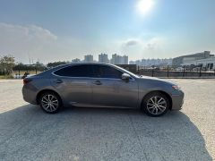 Фото авто Lexus ES