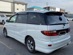 Сүрөт унаа Toyota Estima