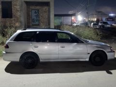 Сүрөт унаа Toyota Caldina