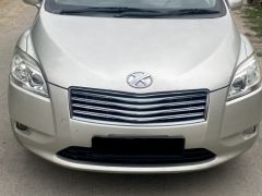 Photo of the vehicle Toyota Mark X ZiO