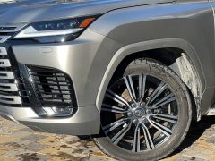 Сүрөт унаа Lexus LX