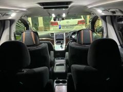 Сүрөт унаа Toyota Alphard