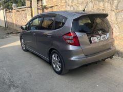 Фото авто Honda Fit