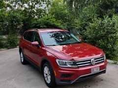 Фото авто Volkswagen Tiguan