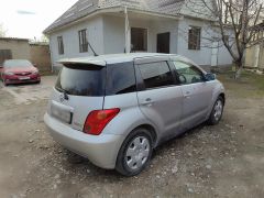 Фото авто Toyota Ist