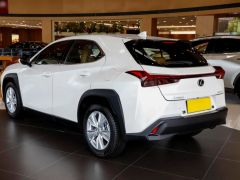 Фото авто Lexus UX