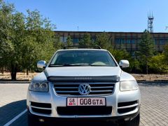 Фото авто Volkswagen Touareg