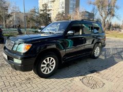 Photo of the vehicle Lexus LX