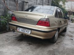 Сүрөт унаа Daewoo Nexia