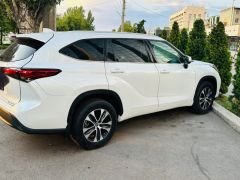 Сүрөт унаа Toyota Highlander