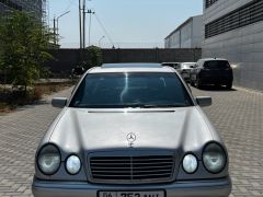 Photo of the vehicle Mercedes-Benz E-Класс