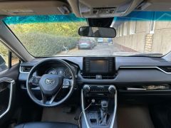 Сүрөт унаа Toyota RAV4