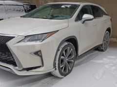 Photo of the vehicle Lexus RX