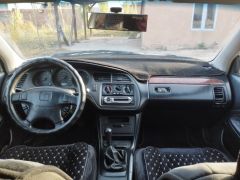 Сүрөт унаа Honda Accord