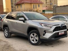 Сүрөт унаа Toyota RAV4