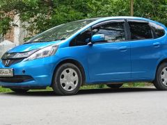 Фото авто Honda Fit