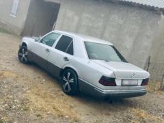 Фото авто Mercedes-Benz W124