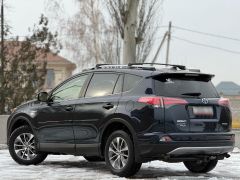 Сүрөт унаа Toyota RAV4