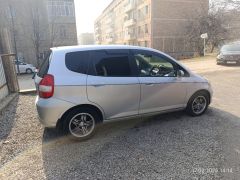 Фото авто Honda Fit