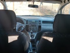 Фото авто Toyota Corolla Verso