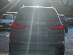 Сүрөт унаа BMW X7