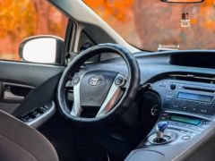 Сүрөт унаа Toyota Prius