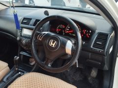 Фото авто Honda Accord