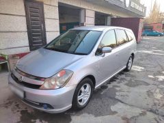 Фото авто Honda Stream