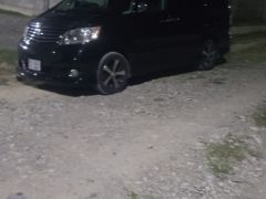 Фото авто Toyota Alphard