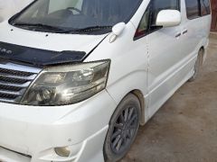 Photo of the vehicle Toyota Alphard