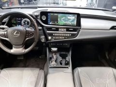 Сүрөт унаа Lexus ES