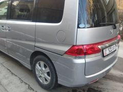 Photo of the vehicle Honda Stepwgn