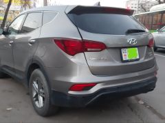 Photo of the vehicle Hyundai Santa Fe