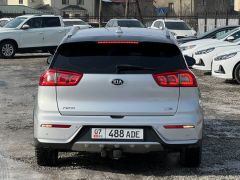 Сүрөт унаа Kia Niro