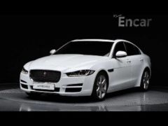 Photo of the vehicle Jaguar XE