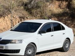 Сүрөт унаа Skoda Rapid