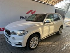 Photo of the vehicle BMW X5