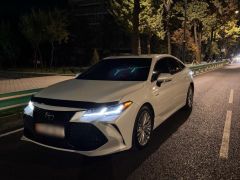 Сүрөт унаа Toyota Avalon