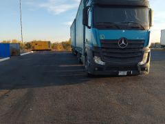 Фото авто Mercedes-Benz Actros