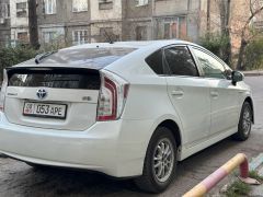 Фото авто Toyota Prius