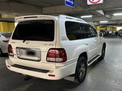 Photo of the vehicle Lexus LX