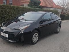 Фото авто Toyota Prius