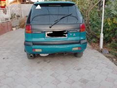 Фото авто Mitsubishi Space Runner