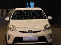 Фото авто Toyota Prius