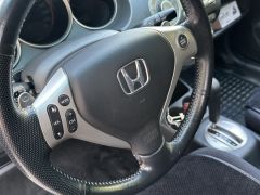 Фото авто Honda Jazz