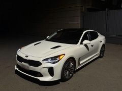 Фото авто Kia Stinger