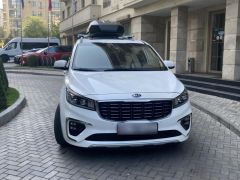 Фото авто Kia Carnival